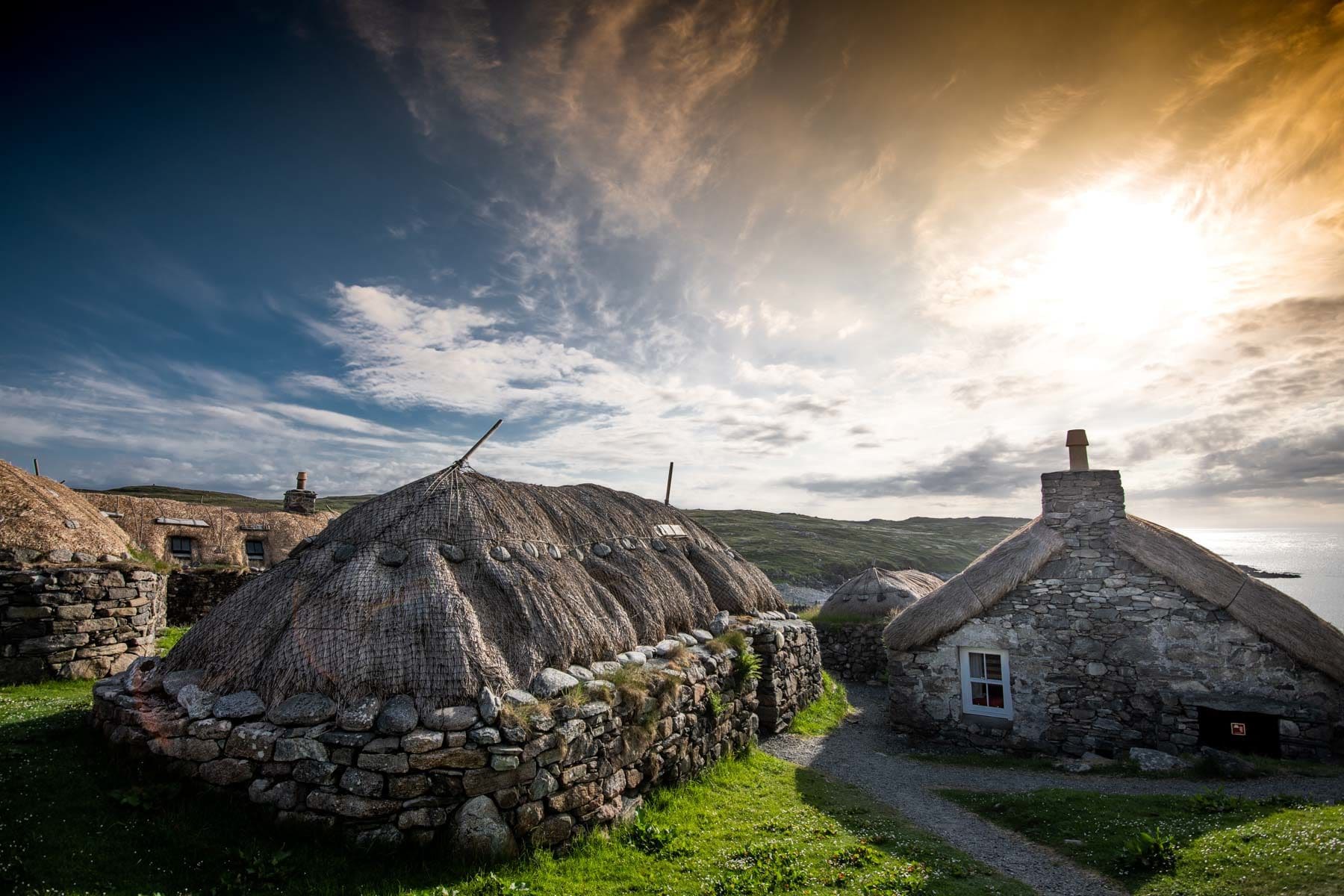 Les « black houses » des paysans de Lewis