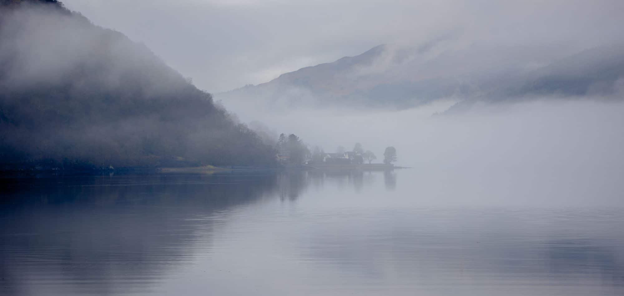 Brume matinale sur le Loch Long