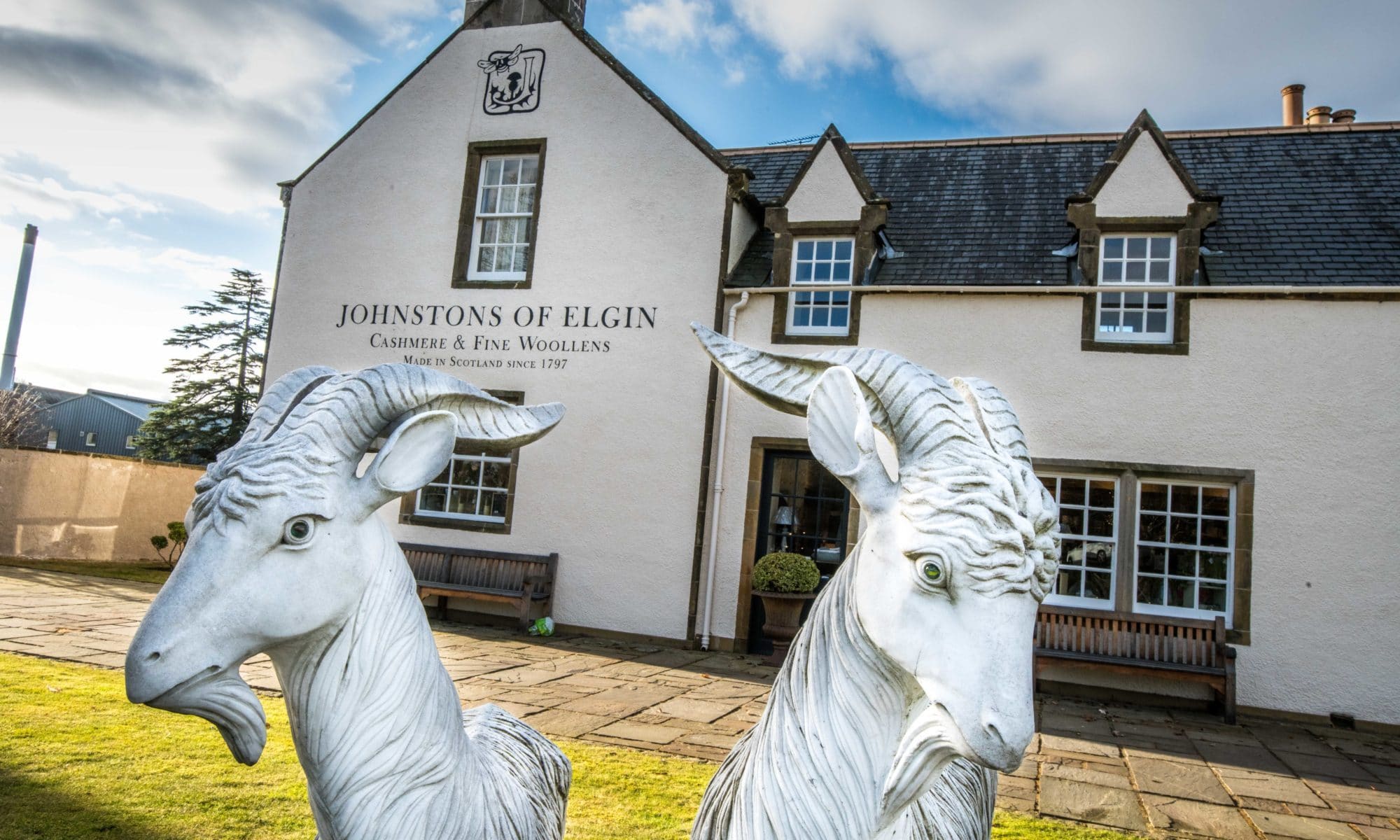 Dans les ateliers de Johnstons of Elgin un cachemire réputé