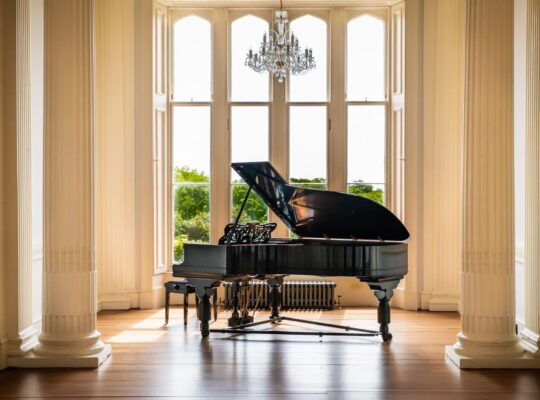 The piano of Lews Castle